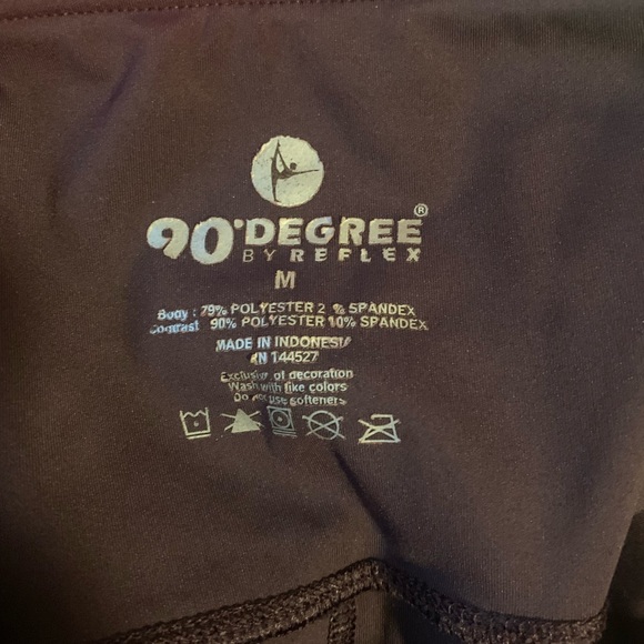 3 pair of women’s leggings - Picture 3 of 4